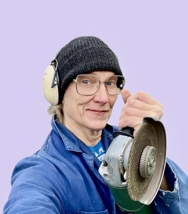 Helle ROBERTSON ReDESIGN portrait